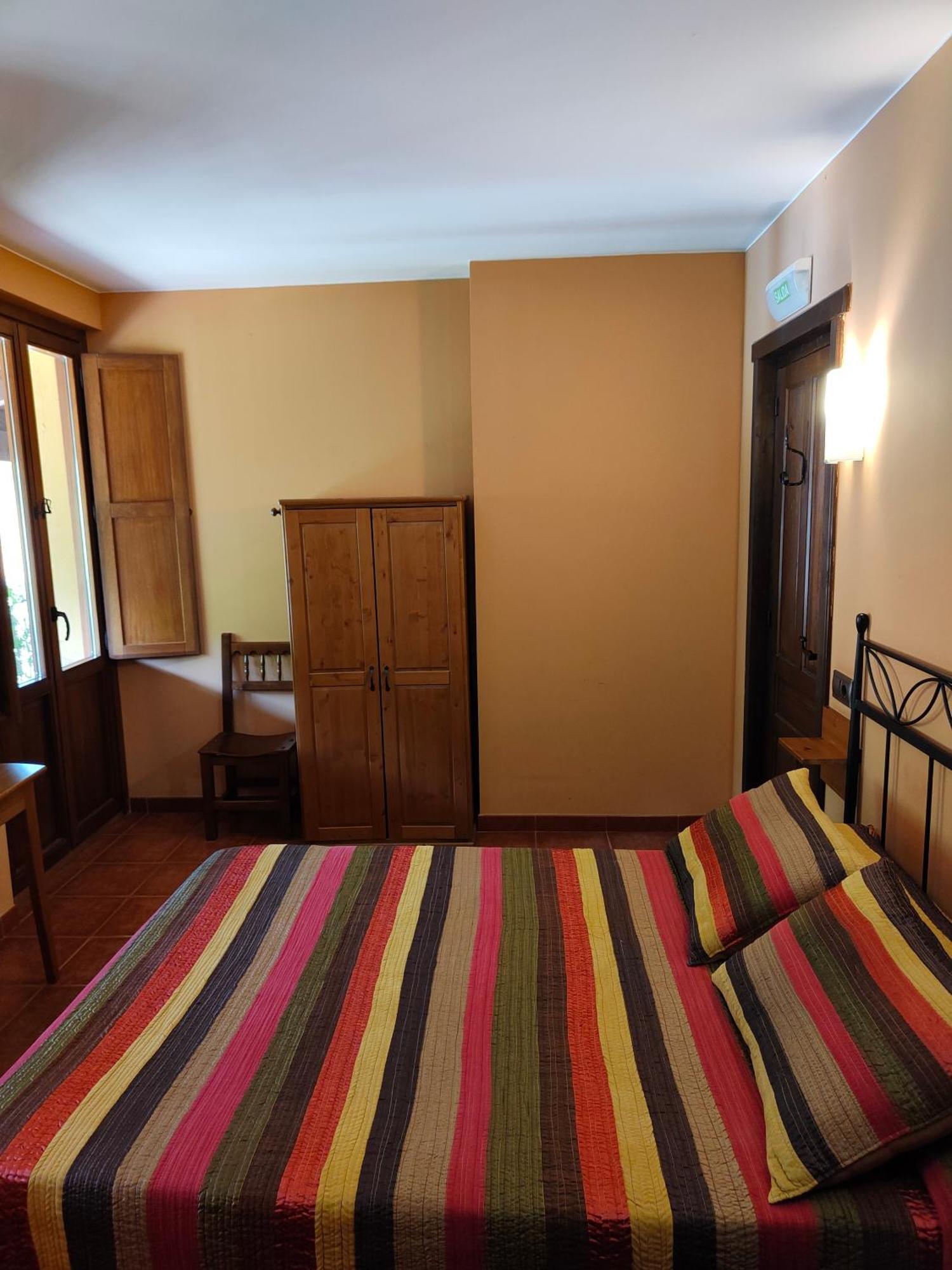 פולה דה לנה Hotel Dona Gaudiosa מראה חיצוני תמונה
