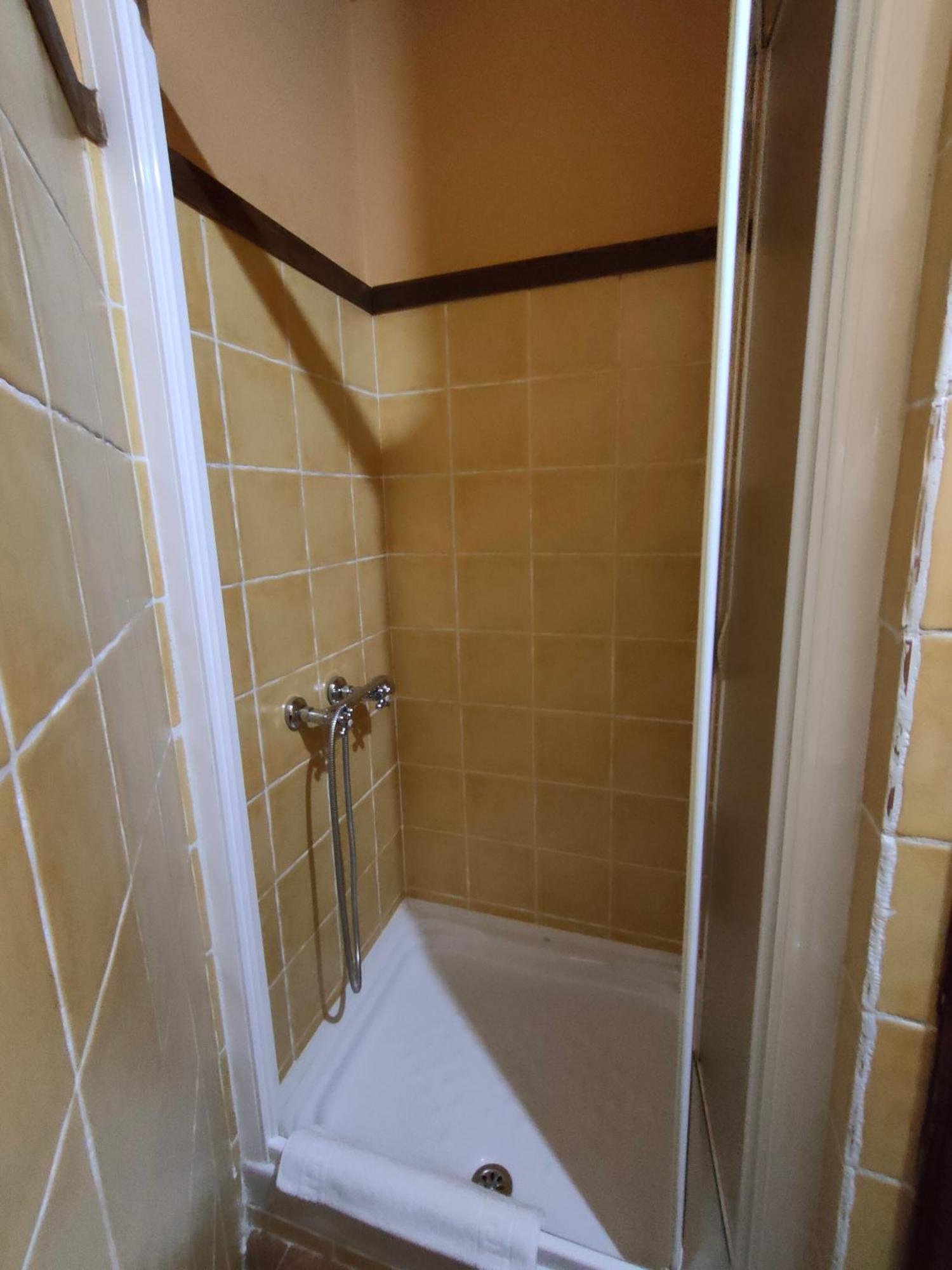 פולה דה לנה Hotel Dona Gaudiosa מראה חיצוני תמונה
