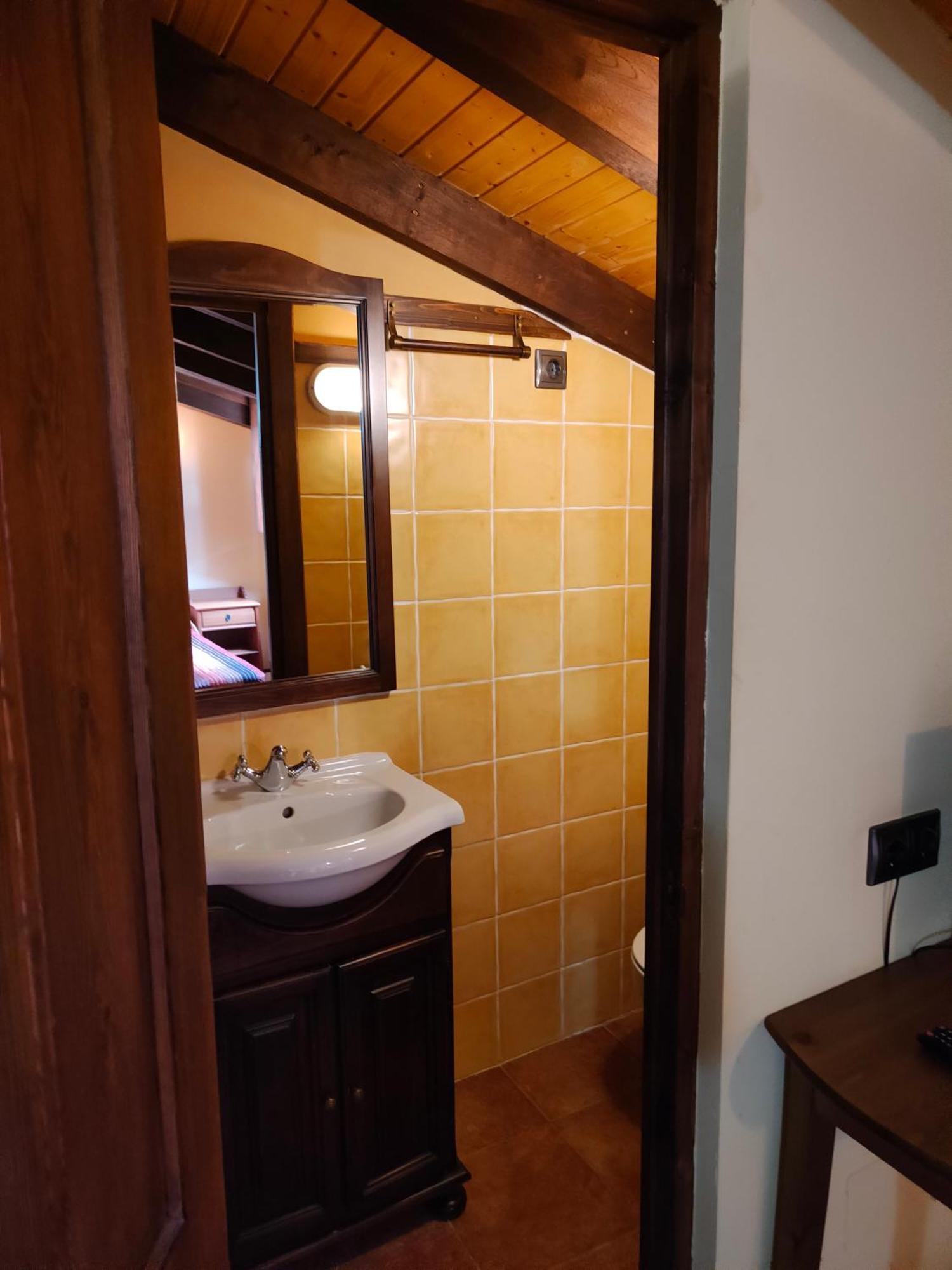 פולה דה לנה Hotel Dona Gaudiosa מראה חיצוני תמונה